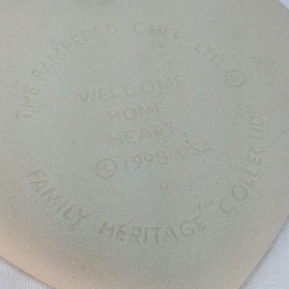 PAMPERED CHEF Welcome Home Heart Clay COOKIE MOLD - Picture 6 of 9
